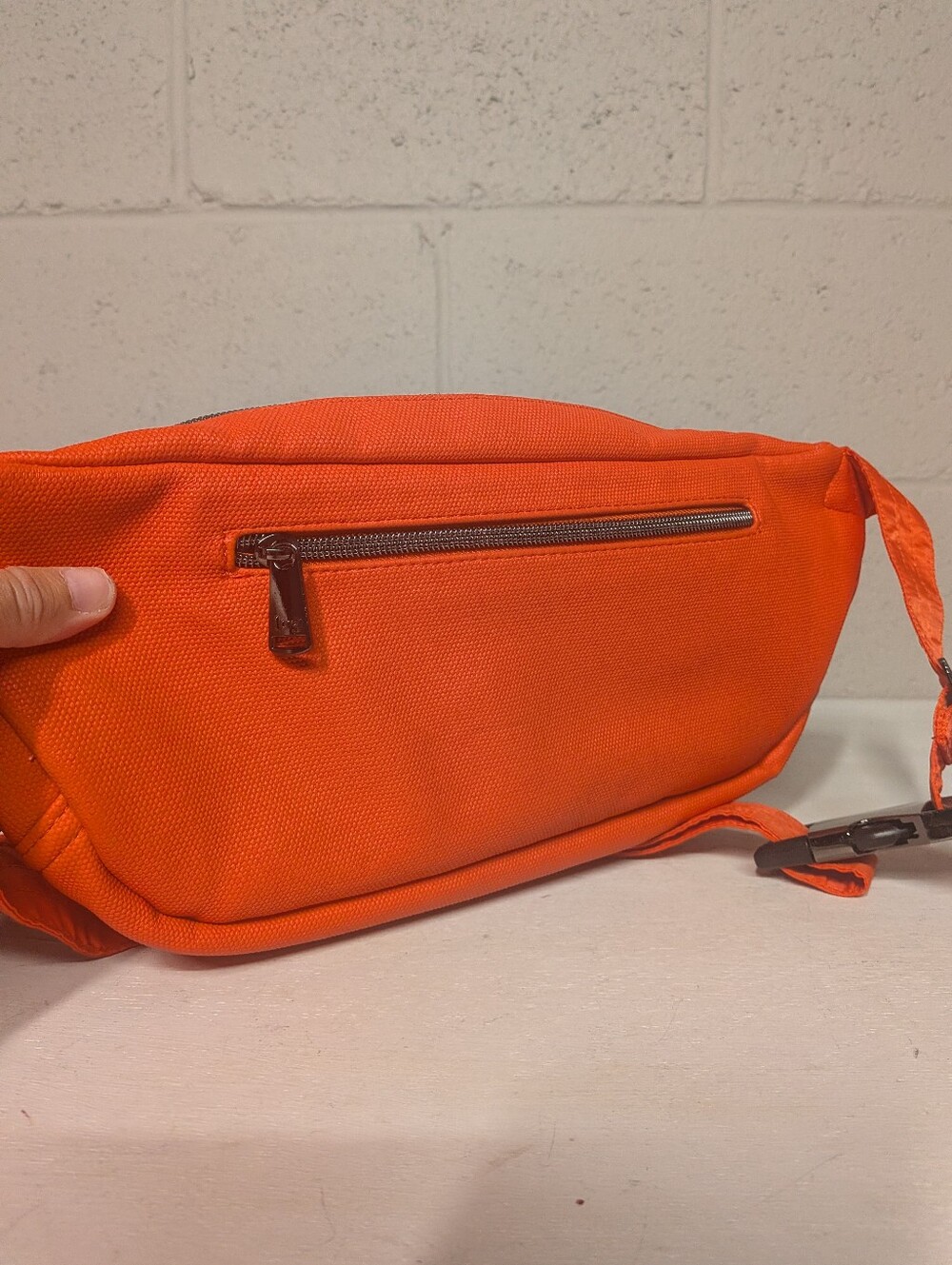 Lug Matte Luxe Belt Bag - Hitch, Papaya Orange - Picture 7 of 7